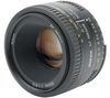 NIKON Objektiv AF 50mm f/1.8D + Blitz EF-530 DG ST + Etui SLRA-1